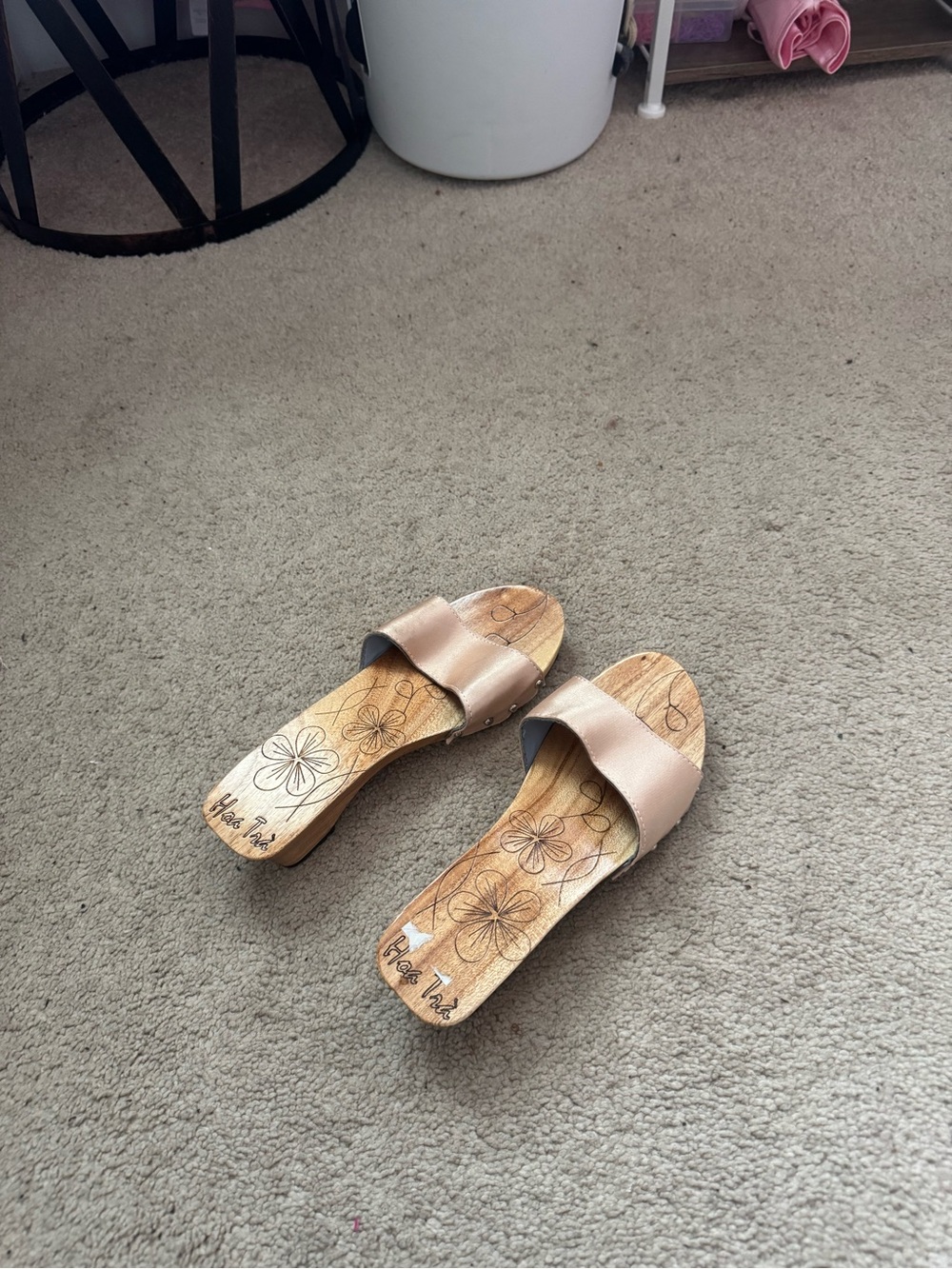 Rose Gold Wooden Slide Sandals with Floral Footbed